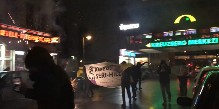 Berlin’de genç kadınlar öncülüğünde eylem