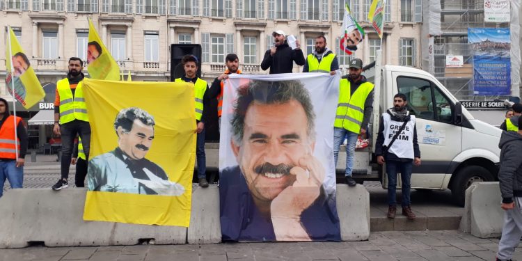 Marsilya’da “Tecride karşı başkaldırıyoruz” eylemi