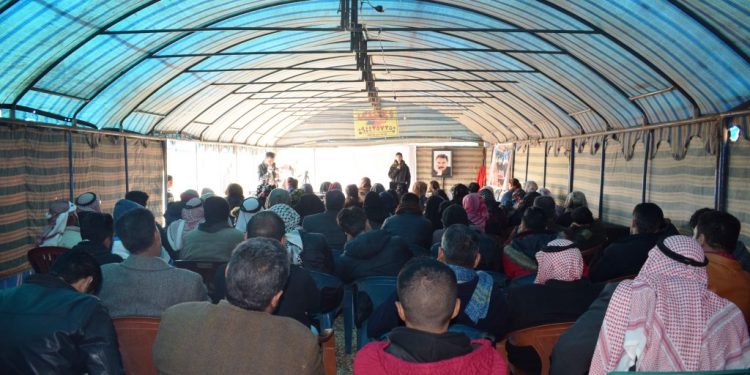 Eyn İsa’da gençler komploya karşı eylemde