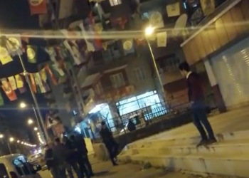 İşgalci polisler HDP seçim bürosunu bastı: Gençler direniş ile karşılık verdi