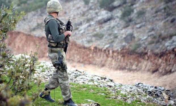 Askeri birlikte patlama: 1 Türk askeri öldü