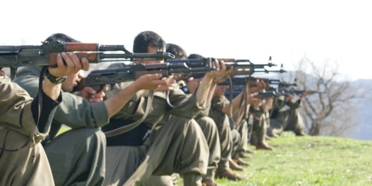 SON DAKİKA – Gerilladan Kürt analarına saldırılara cevap: 14 işgalci Türk askeri öldürüldü