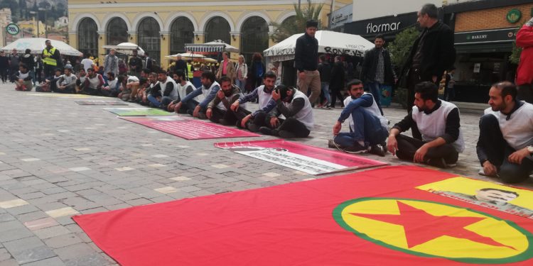 Atina’da Ciwanên Şoreşger eylemde