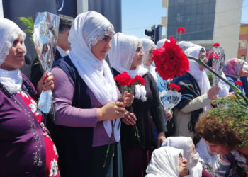 Gebze’de annelerin eylemi engellendi