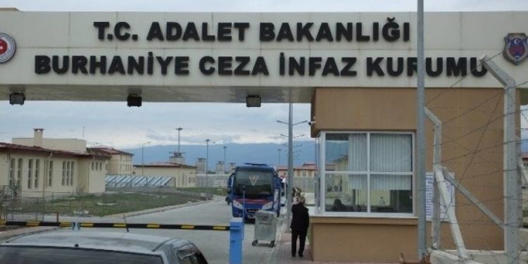 Balıkesir’de zindan direnişçilerinin tedavileri devam ediyor