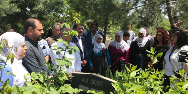 Ölüm orucu şehidi Ali Çiçek Amed’de anıldı
