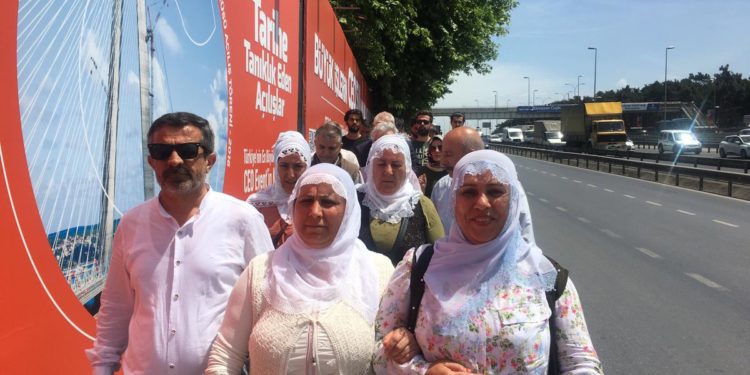 Direnişçi yakınları Bakırköy Cezaevi’nden Şirinevler’e yürüdü