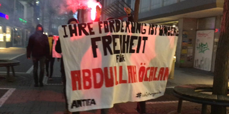 Almanya’da sivil itaatsizlik eylemi