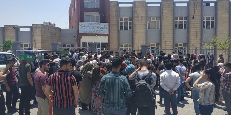 Başurê Kurdistan’da öğrenciler eylemde