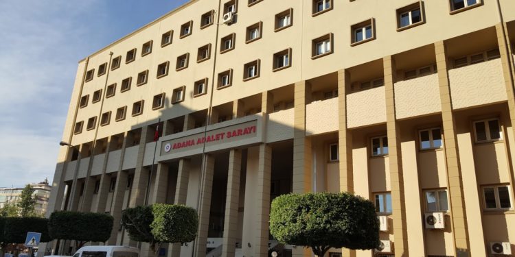 Adana Adliyesi’nde HDP’li gençlere işkence!