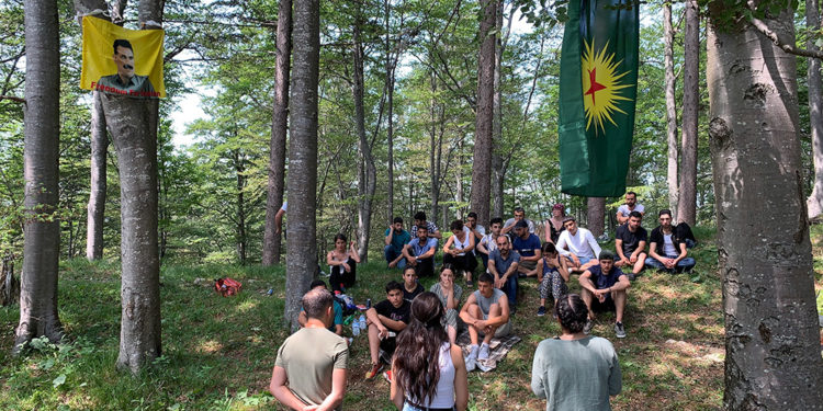 Tevgera Ciwanên Şoreşger İsviçre’de Şehit Zîlan’ı andı