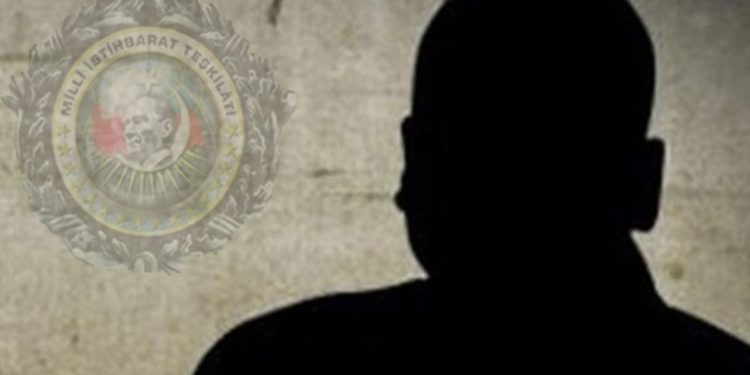 FLAŞ – Kendini Deşifre Eden MİT’çi Gazeteci Kimdir?