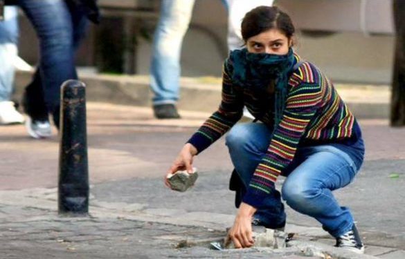 Yeni savaşlar ve kadınlar açısından özsavunma