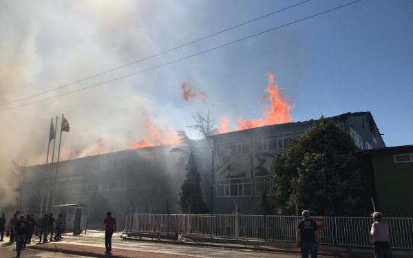 SON DAKİKA – Konya’da silah fabrikasında yangın