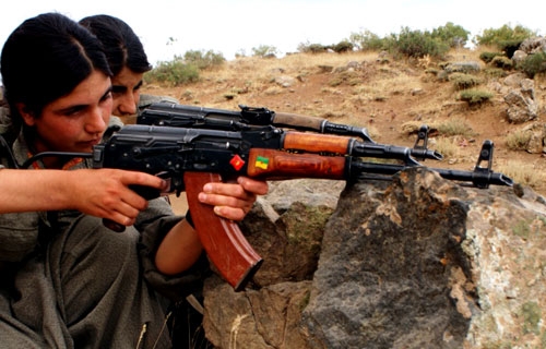 SON DAKİKA-HPG-YJA-Star gerillalarından Şemzinan ve Çelê’de eylem