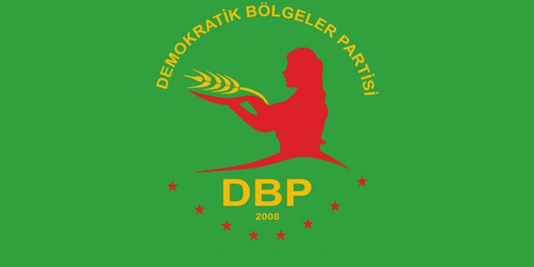 DTK: Eşbaşkanların görevden alınması Kürtlere karşı yeni bir savaştır