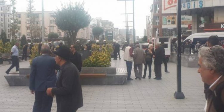 İstanbul’da faşist Türk polisi yurttaşlara saldırdı