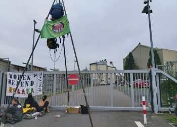 Kassel’de Türk devletinin Rojava kullandığı ağır silahları üreten fabrikada eylem