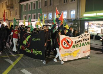 Gençlerden Olten’da Kürt halkına soykırıma ‘İzin Verme’ eylemi