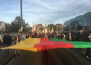 Hannover’de Onur Direnişi’ne destek yürüyüşü