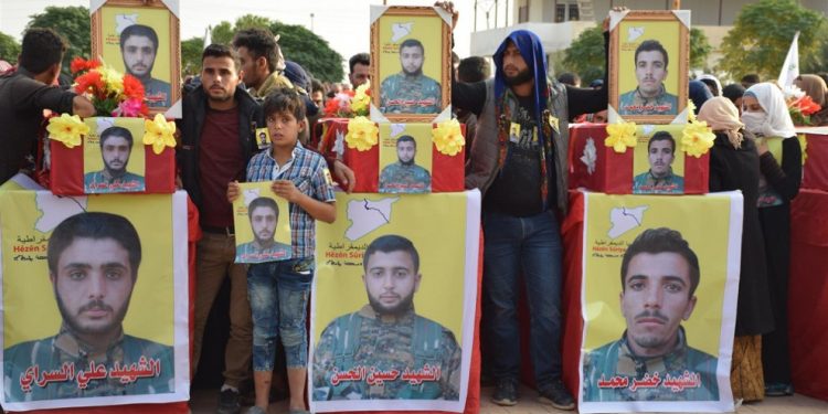 Cenga Rojava Direnişi şehitleri Hesekê’de uğurlandı