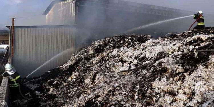 SON DAKİKA – “Ateşten Eylemler”: 2 fabrika, 1 depo ve 1 kamyon imha edildi