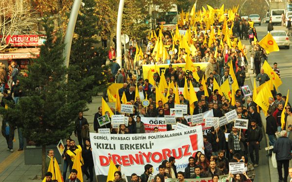 “Talebimiz açık ve nettir! YÖK kaldırılmalı”