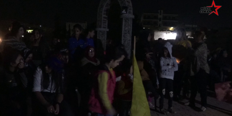 Ciwanên Şoreşger etkinlikte yurttaşlarla bir araya geldi