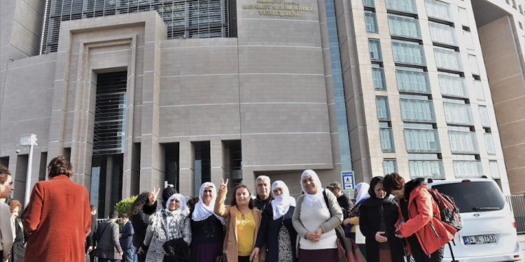 Faşist Türk Mahkemesi’nden işkenceyi örtbas çabası