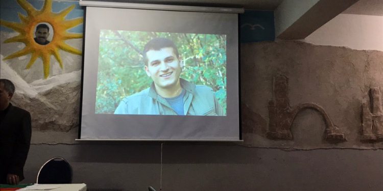 Bielefeld’de şehit Agir Stêrk ve şehit Mehmet Axîn için anma