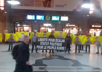 Strasbourg gençliğinden Halklar Önderi Öcalan için kesintisiz eylemler