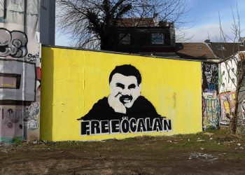 Mönchengladbach’da sanatsal çalışma: Halklar Önderi Öcalan’ın yüzü duvara çizildi