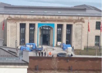 Halktan para dilenen faşist şef 125 milyon’luk köşkün inşasını devam ettiriyor!