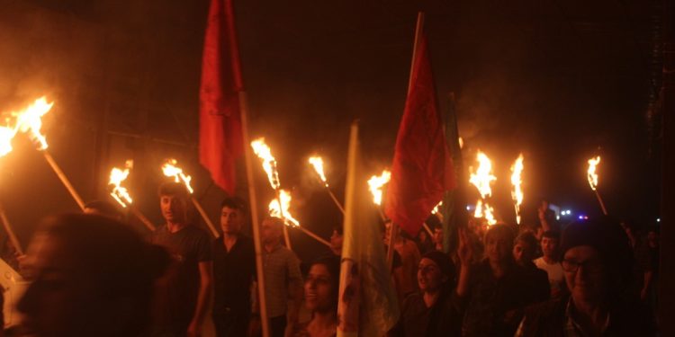 Rojava gençliği, şehit mezarlarına saldırı ve Zînî Wertê provokasyonuna karşı alanlarda