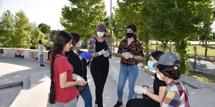 Başûrê Kurdistan’lı Genç Kadınlar: Doğa’yı yok eden şeylerden uzak duralım