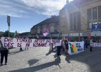 Türk devletinin Kobanê’deki kadın cinayetine karşı protesto