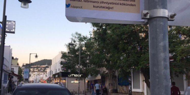 Genç Kadın Meclisi ve Üniversiteli Kadınlar’dan eylem