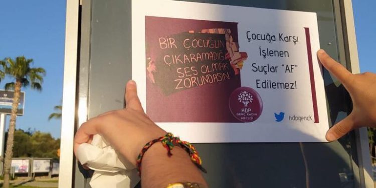 Genç Kadın Meclisi ve Üniversiteli Kadınlar’dan eylem