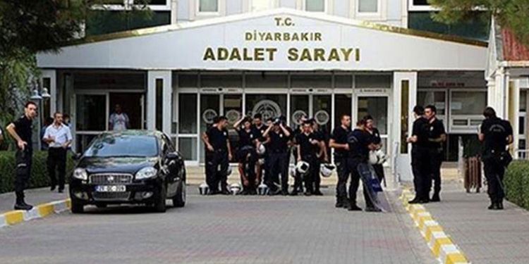 İşgalci Türk devleti Amed’te 4 kişiyi tutukladı