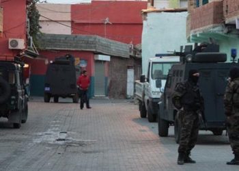 4 kentte siyasi soykırım operasyonu: 9 kişi gözaltına alındı