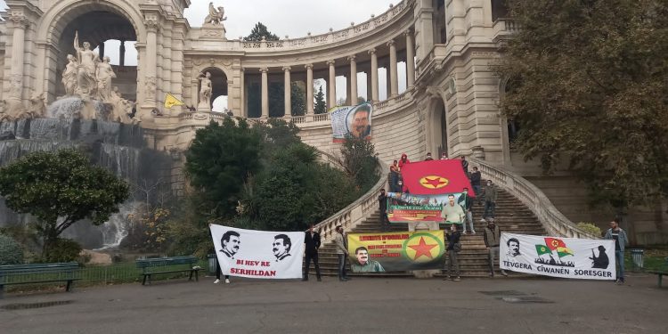 Marsilya’da gençlerden “Öcalan’a Özgürlük” eylemi