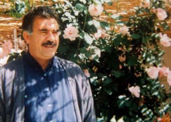 “Ülkesi ve kimliğini yitirenin güçlü aşkı olamaz”