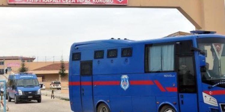 Kırıkkale zindanındaki 100 tutsak farklı zindanlara sürgün edildi