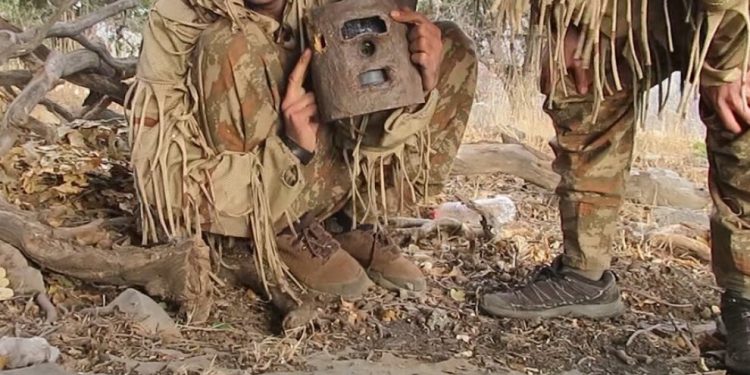 Gerilla, işgalci TC askerlerinin yerleştirdiği fotokapanı etkisiz hale getirdi