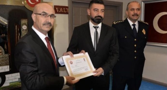 HDP Gençliği mücadele ediyor, Devlet ve polis uyuşturucu ticareti yapıyor – İşte son kanıt!