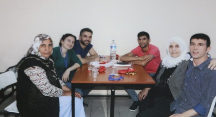 İnfazını bitirmesine rağmen tahliye edilmeyen hasta tutsak