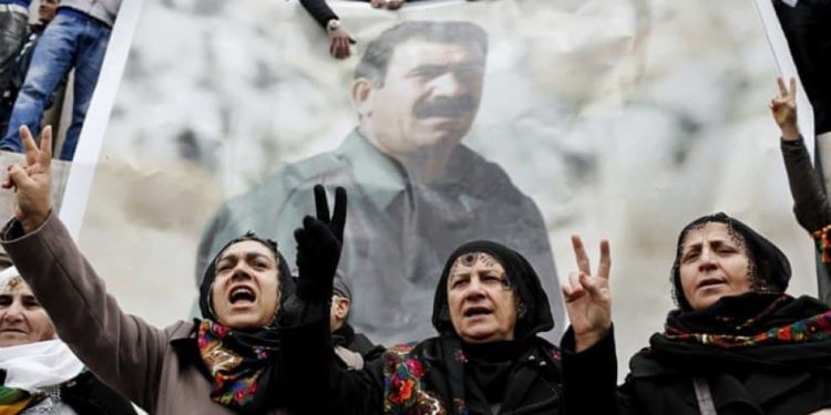 Aileler İmralı’ya gitmek için yeniden başvuru yaptı