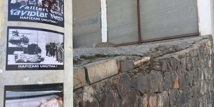 Amed gençleri Sözde Hafıza Sergisinin gerçek yüzünü teşhir etmeye devam ediyor – Asıl sergi bu!