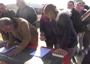 Önderlik Gezici Kütüphanesi Girbawî’ye yetişti