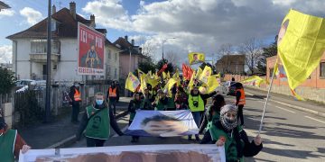 SON DAKİKA – Gençlerin Özgürlük Yürüyüşünün ikinci gününde faşist polis tarafından engel